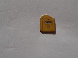 Pins PTT La Poste - Correo