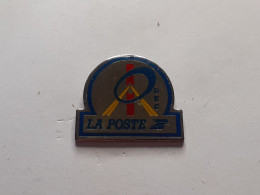 Pins PTT La Poste - Poste