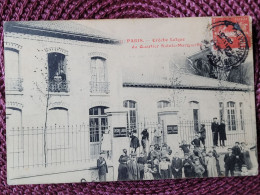 Paris , Crèche Laique Du Quartier Sainte Marguerite - Education, Schools And Universities