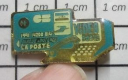 615A Pin's Pins / Beau Et Rare / INFORMATIQUE / MINITEL VIDEO POSTE CARTE BLEUE - Informatik