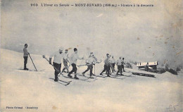 SPORTS D'HIVER ( SKI ) - 73 - MONT REVARD Skieurs à La Descente - CPA - Savoie - Deportes De Invierno