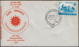 Inde 1966 Y&T 213 Sur FDC. Jeux Asiatiques à Bangkok. Hockey, L'Inde Championne - Jockey (sobre Hierba)