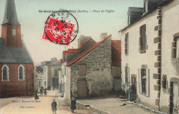 St Georges Le Gaultier * Place De L'église Du Village * Enfants Villageois - Autres & Non Classés