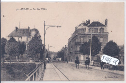 SEDAN- LA RUE THIERS - Sedan