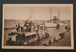 Egypte  The Suez Canal. - Suez