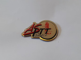 Pins PTT La Poste - Post