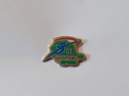 Pins PTT La Poste - Poste