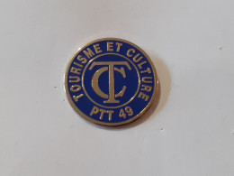 Pins PTT La Poste - Poste