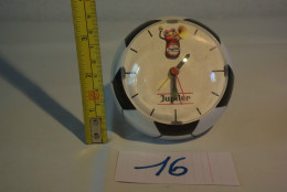 C16 Horloge Publicitaire Foot Jupiler - Clocks