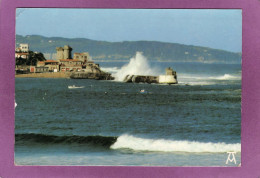 64 Côte Basque SAINT JEAN DE LUZ CIBOURE SOCOA Vagues Déferlant Sur Le Fort De Socoa  Flamme Au Dos - Ciboure