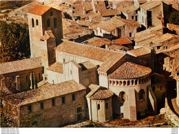 '"CPM Languedoc Saint Guilhem Le Desert Vue Generale De L''Abbaye"' - Languedoc-Roussillon