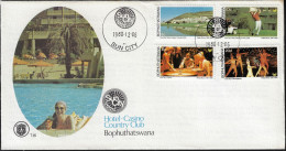 Bophuthatswana 1980 Y&T 64 à 67 Sur FDC. Sun City : Vue D'ensemble, Golf, Casino, Salopes Se Trémoussant Quasi à Poil - Golf