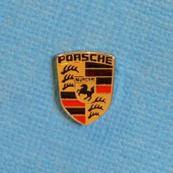 1 PIN'S //  ** LOGO / PORSCHE STUTTGART ** - Porsche