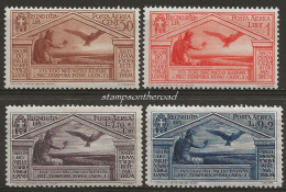 ITPA21-24L "1930 Regno D'Italia, Sassone Nr. 21/24, Serie Cpl Di 3 Francobolli Nuovi Con Traccia Di Linguella */ P.A. - Airmail