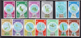 NOUVELLES HEBRIDES NEUFS  MNH ** Legende Anglaise  1977 - Ungebraucht