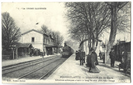PIERRELATTE - Intérieur De La Gare - TRAIN - Pierrelatte