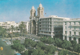 Tunisie --TUNIS --- Place De L'Indépendance  (voitures) - Tunisia