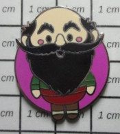 615B Pin's Pins / Beau Et Rare / DISNEY / Pin's Officiel Disney PERSONNAGE BARBU A IDENTIFIER - Disney