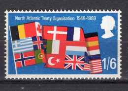 P2125 - GRANDE BRETAGNE Yv N°560 ** NATO OTAN - Unused Stamps