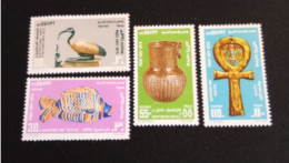 EGYPTE   N°  959 / 62    NEUF ** GOMME FRAICHEUR POSTALE TTB - Unused Stamps