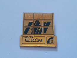 Pins France Telecom - France Télécom