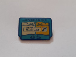 Pins France Telecom - France Télécom