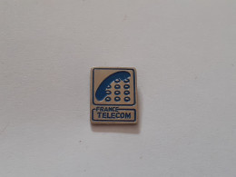 Pins France Telecom - France Télécom