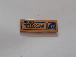 Pins France Telecom - France Télécom