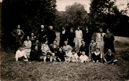 Beaufort En  Vallée   Ou Brion Ou Environs De:     49    Carte Photo. Groupe Famille  A Localiser         (voir Scan) - Other & Unclassified