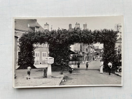 Carte Photo Beaune La Rolande Carnaval Comice 14 Juillet Defile Place Borne - Beaune-la-Rolande