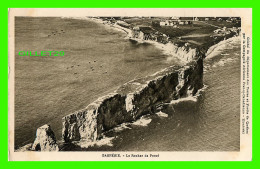 GASPÉSIE, QUÉBEC - VUE AÉRIENNE - LE ROCHER DE PERCÉ - COMPAGNIE AÉRIENNE FRANCO-CANADIENNE - - Percé