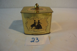 C23 Ancienne Boite En Métal COTE D'OR - Boîtes