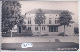 SILLERY- UNE 2 CV CITROEN - Sillery