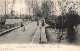 FRANCE - Artannes - Le Pont Sur L'Indre Et L'Avenue Des Platanes - Carte Postale Ancienne - Sonstige & Ohne Zuordnung