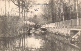 FRANCE - Malesherbes - L'abreuvoir Vers Le Pont  Du Couvent - Vaches - Carte Postale Ancienne - Malesherbes