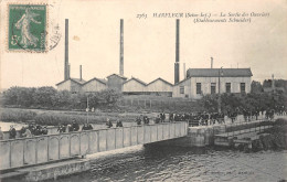 76 - HARFLEUR - Beau Cliché De La Sortie Des Ouvriers - Etablissement Schneider - Harfleur