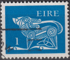 1971 Republik Irland ° Mi:IE 251XA, Sn:IE 291, Yt:IE 253, Stylised Dog, 7th Century Brooch, Early Irish Art 1971-75 - Used Stamps
