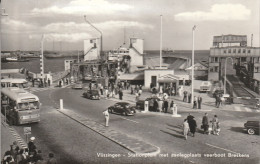 ZEELAND - VLISSINGEN, Stationplein, Veerboot Breskens, Bus, VW-Käfer, Oldtimer - Vlissingen