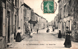 La Chataigneraie : La Grande Rue - La Chataigneraie