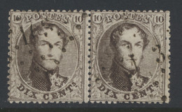 N° 14A 10c. Bruin, Tanding 12 1/2 X 13 1/2, Waarschijnlijk Puntstempel 263 HAL In Paar (middelste Getal Is Slecht Leesba - 1863-1864 Médaillons (13/16)