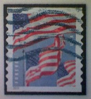 United States, Scott #5657, Used(o), 2022, Three Flags Definitive, (58¢), Red, White, And Dark And Light Blue - Oblitérés