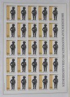 1870/2004 Varia Samenstelling Diverse Uitgiften In Ringklasseur W.o. N° 29 (hergomd), Brieven Helm 50c. In Strip Van 3 * - Collections