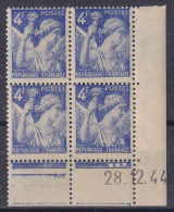 France N°656 - Variété Impression Défectueuse - Bloc De 4 Coin Daté  - Neuf ** Sans Charnière - TB - 1939-44 Iris