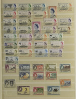 ** 1952/1960, Verzameling Langlopende Reeksen In Insteekboek, W.o. Tristan Da Cunha, Gibraltar, Cyprus, (12 Reeksen) - Autres & Non Classés