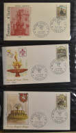 Samenstelling Brieven En FDC's Diverse Landen In 2 Albums En 7 Doosjes, W.o. Italië, Vaticaan, Hongarije, Nederland, USA - Collections (sans Albums)