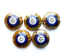 5 Capsules Ou Plaques De Muselet CHAMPAGNE POMMERY BRUT ROYAL DIFFERENTES - Collections