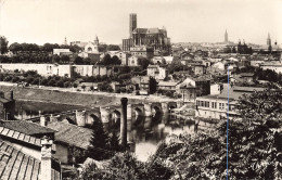 FRANCE - Limoges - Vue Sur Le Pont Et La Cathédrale Saint Etienne - Carte Postale Ancienne - Limoges