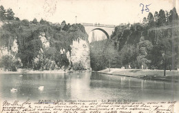 FRANCE - Paris - Les Buttes Chaumont - Le Pont De Briques - Dos Non Divisé - Carte Postale Ancienne - Puentes