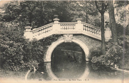 FRANCE - Paris - Parc Monceau - Le Petit Pont - GI - Carte Postale Ancienne - Ponti