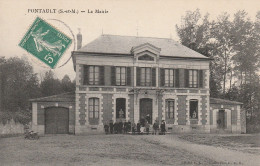 Pontault Combault (77 -Seine Et Marne) La Mairie - Pontault Combault